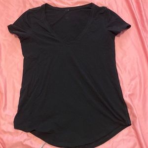 Lululemon black v neck